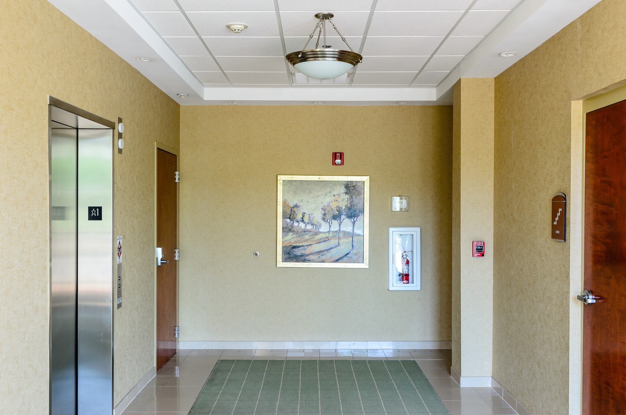 1028 Lee Ann Dr NE, Concord, NC for sale Interior Photo- Image 1 of 1