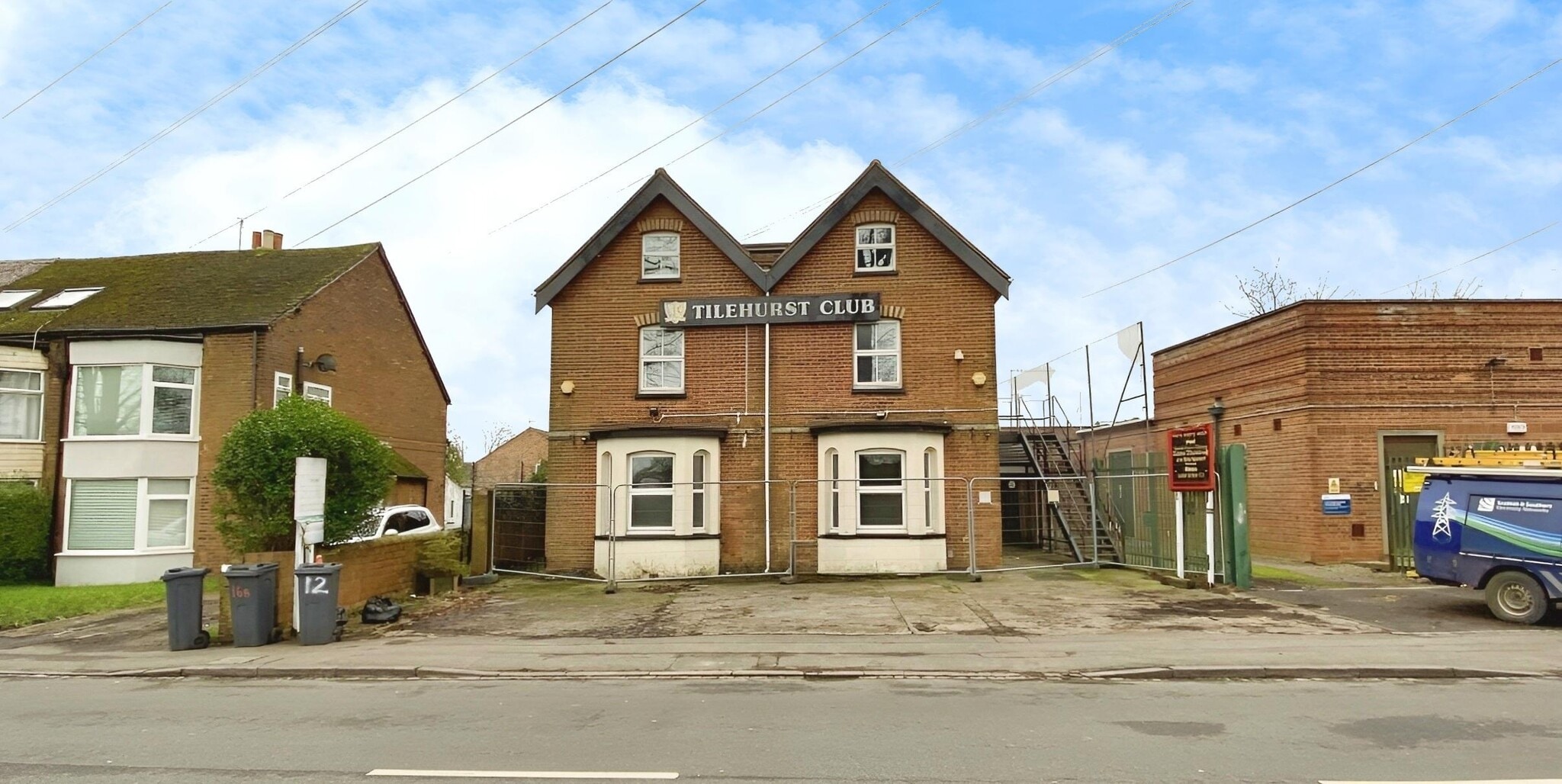 12-14 Kentwood Hl, Reading for sale Primary Photo- Image 1 of 1