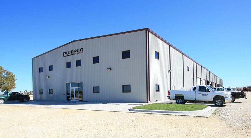 203 Complete Ct, Cleburne, TX for sale - Primary Photo - Image 1 of 1