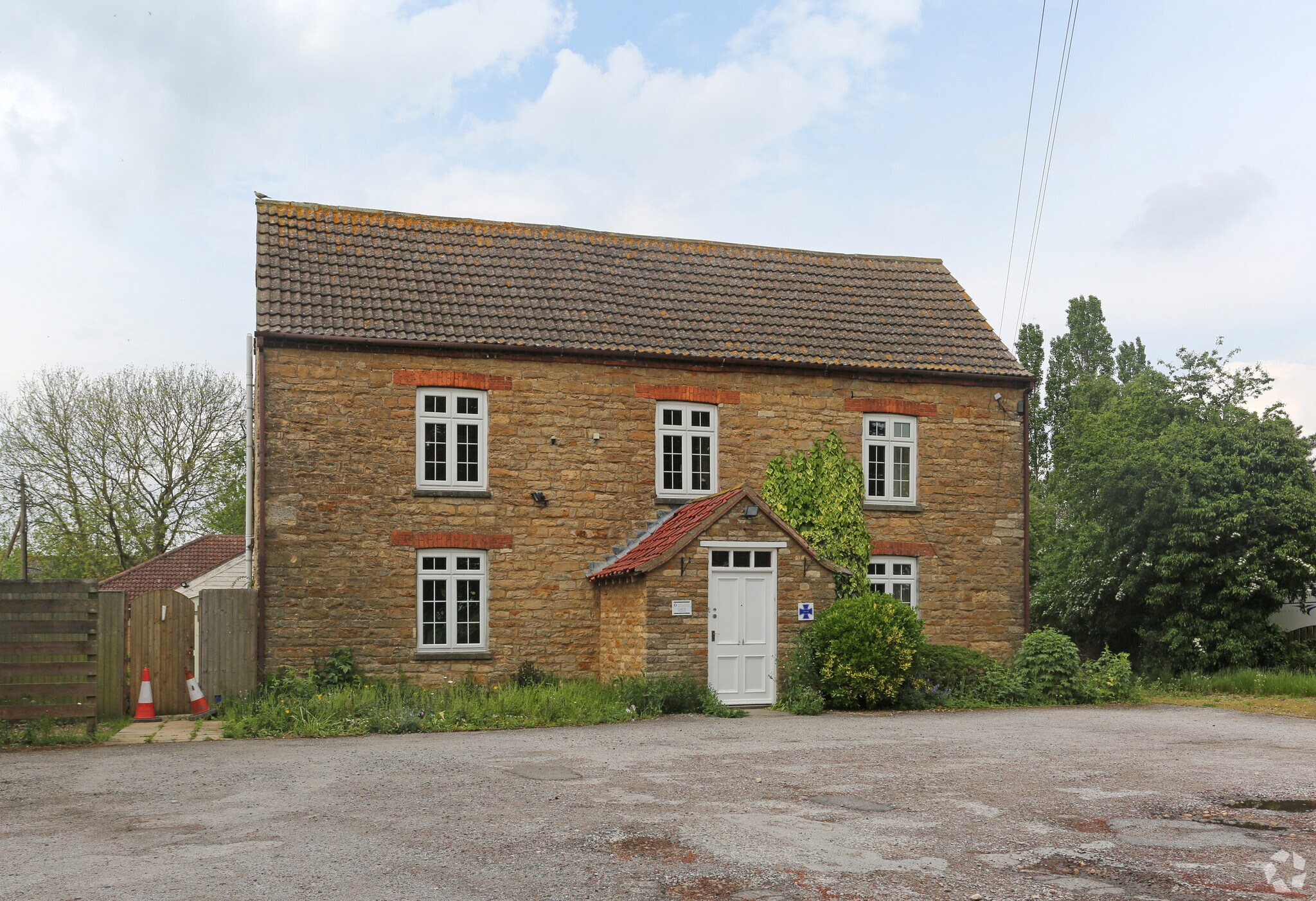 Main St, North Carlton for sale Primary Photo- Image 1 of 1