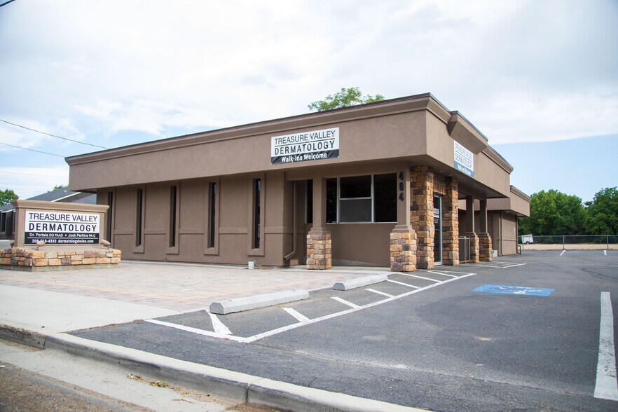 404 E Elm St, Caldwell, ID for lease - Building Photo - Image 2 of 8