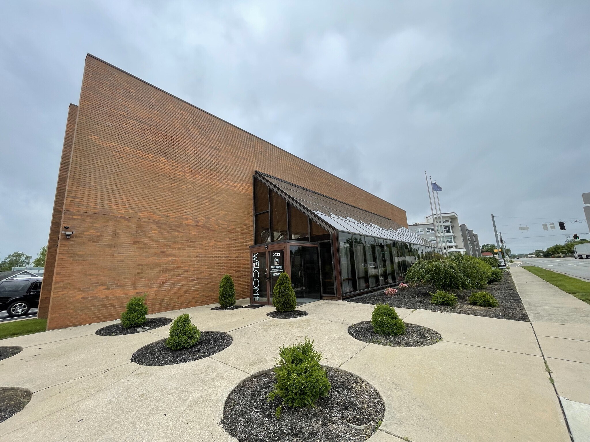 2033 State St, Columbus, IN for sale Building Photo- Image 1 of 1