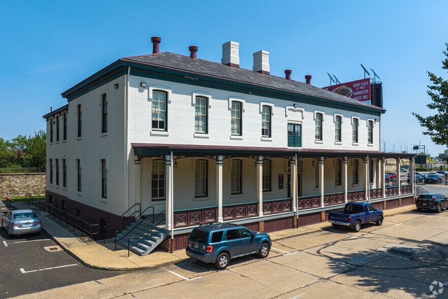 2275 Bridge St- Unit 23-C, Philadelphia, PA for lease - Primary Photo - Image 1 of 14