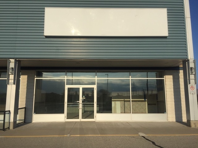 1375 London Rd, Sarnia, ON for lease - Building Photo - Image 2 of 24