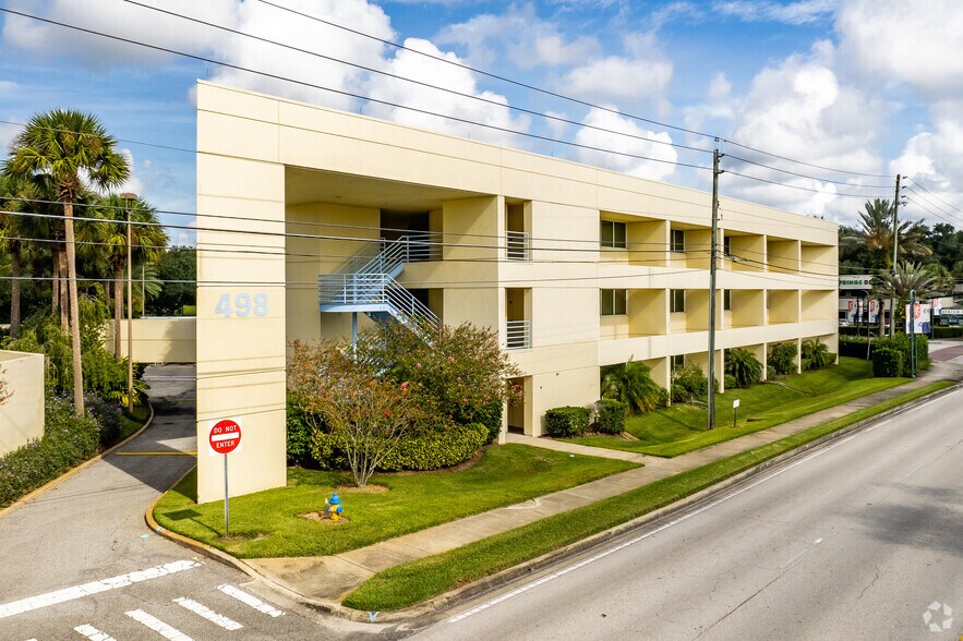 498 Palm Springs Dr, Altamonte Springs, FL for lease - Primary Photo - Image 1 of 12