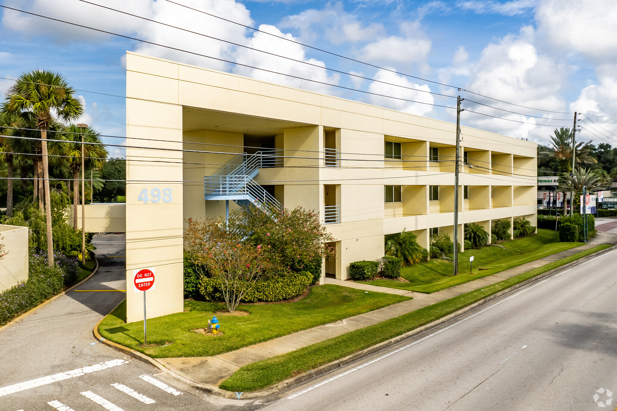 498 Palm Springs Dr, Altamonte Springs, FL for lease Building Photo- Image 1 of 14