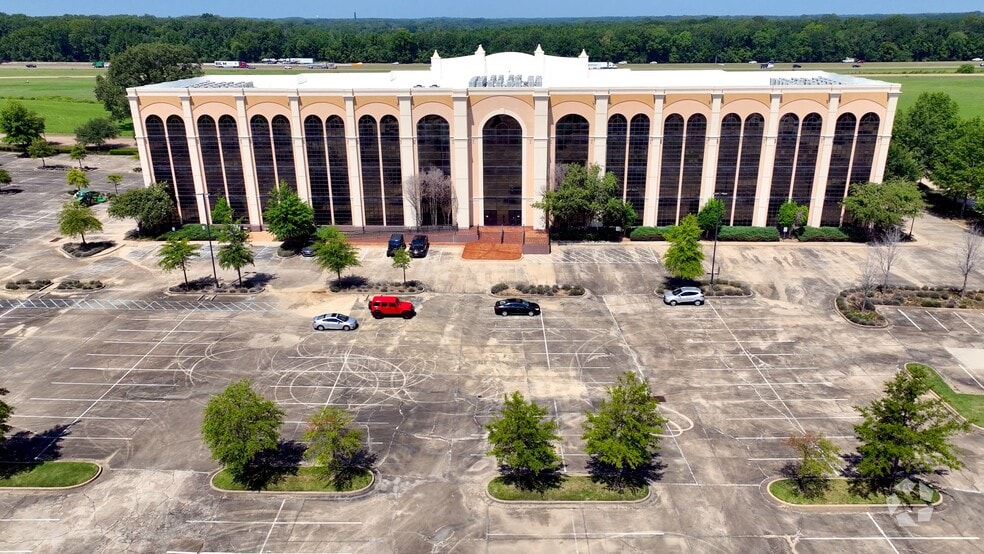 382 Galleria Pky, Madison, MS for sale - ProVideo LoopNet - Image 2 of 17