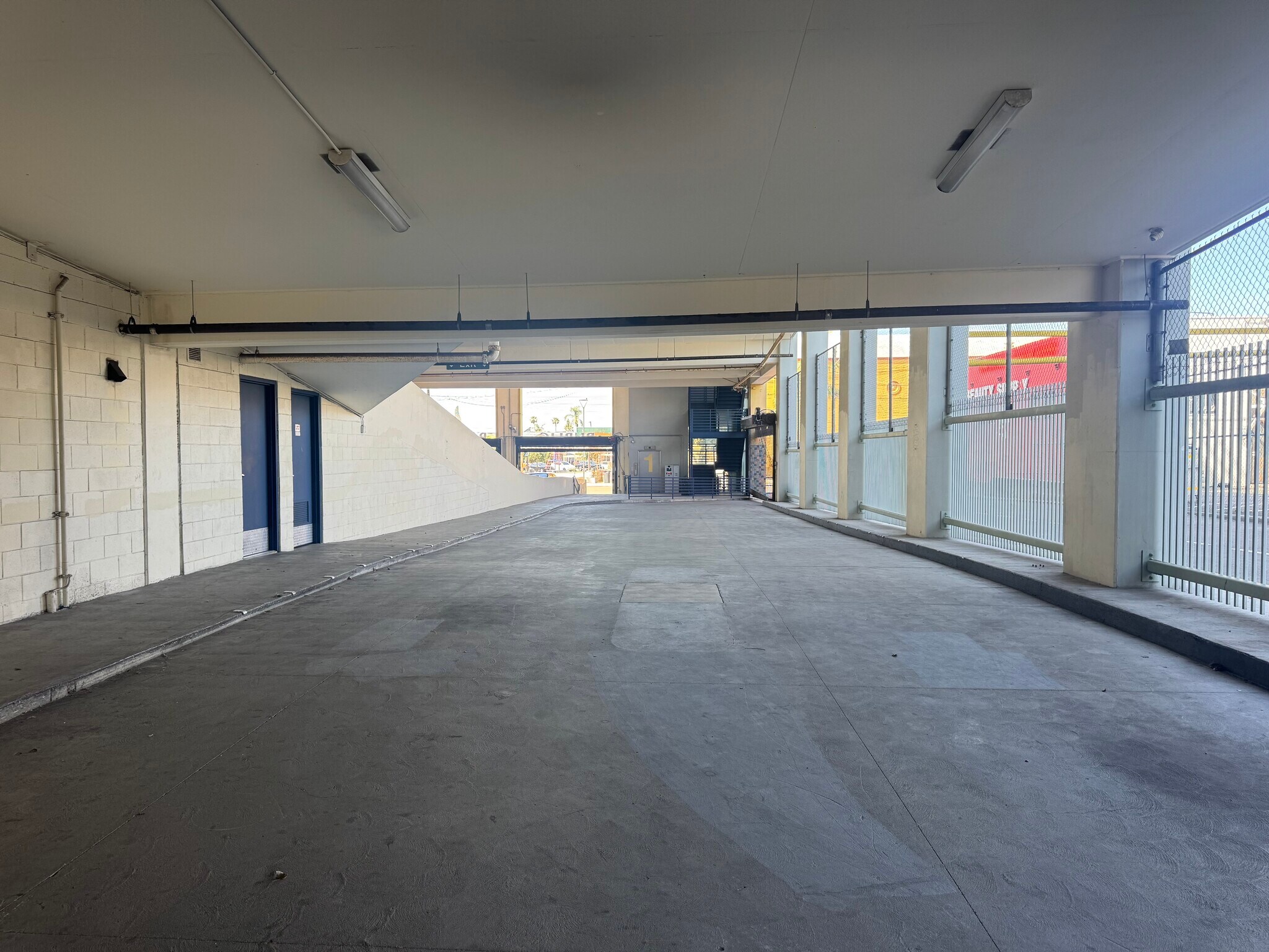2900-2998 North Park Way, San Diego, CA for lease Interior Photo- Image 1 of 6
