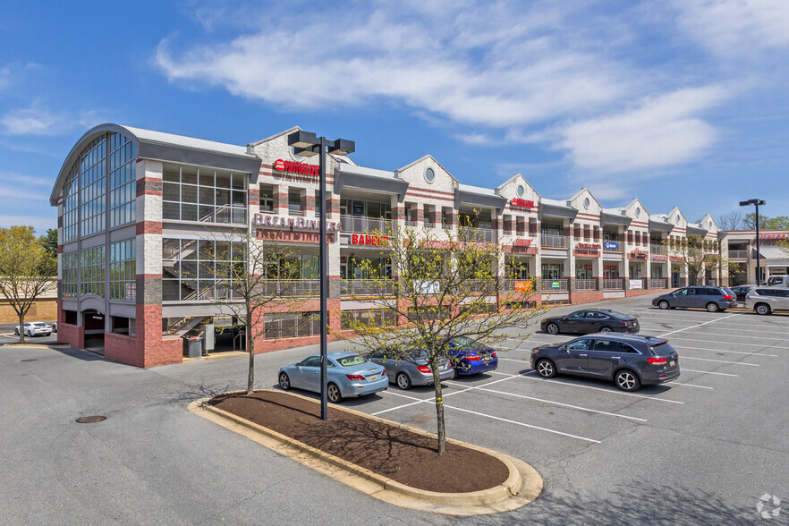 700-746 Cloverly St, Silver Spring, MD for lease - Building Photo - Image 2 of 4