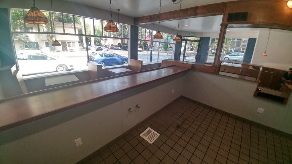 701-703 19th St, Sacramento, CA for sale - Building Photo - Image 1 of 1