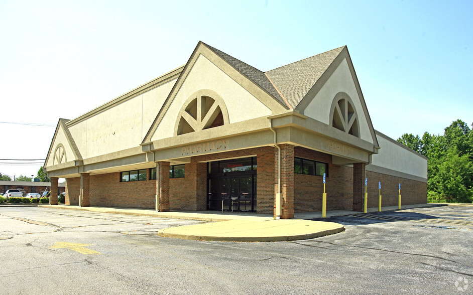 33693 Vine St, Eastlake, OH for lease - Primary Photo - Image 2 of 3