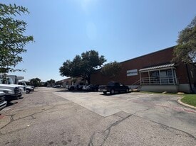3002-3014 Avenue E E, Arlington TX - Warehouse