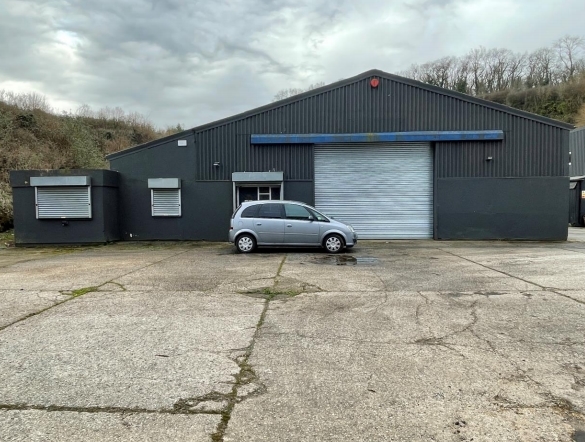 1-2 Denbury Rd, Newton Abbot for lease - Building Photo - Image 1 of 1