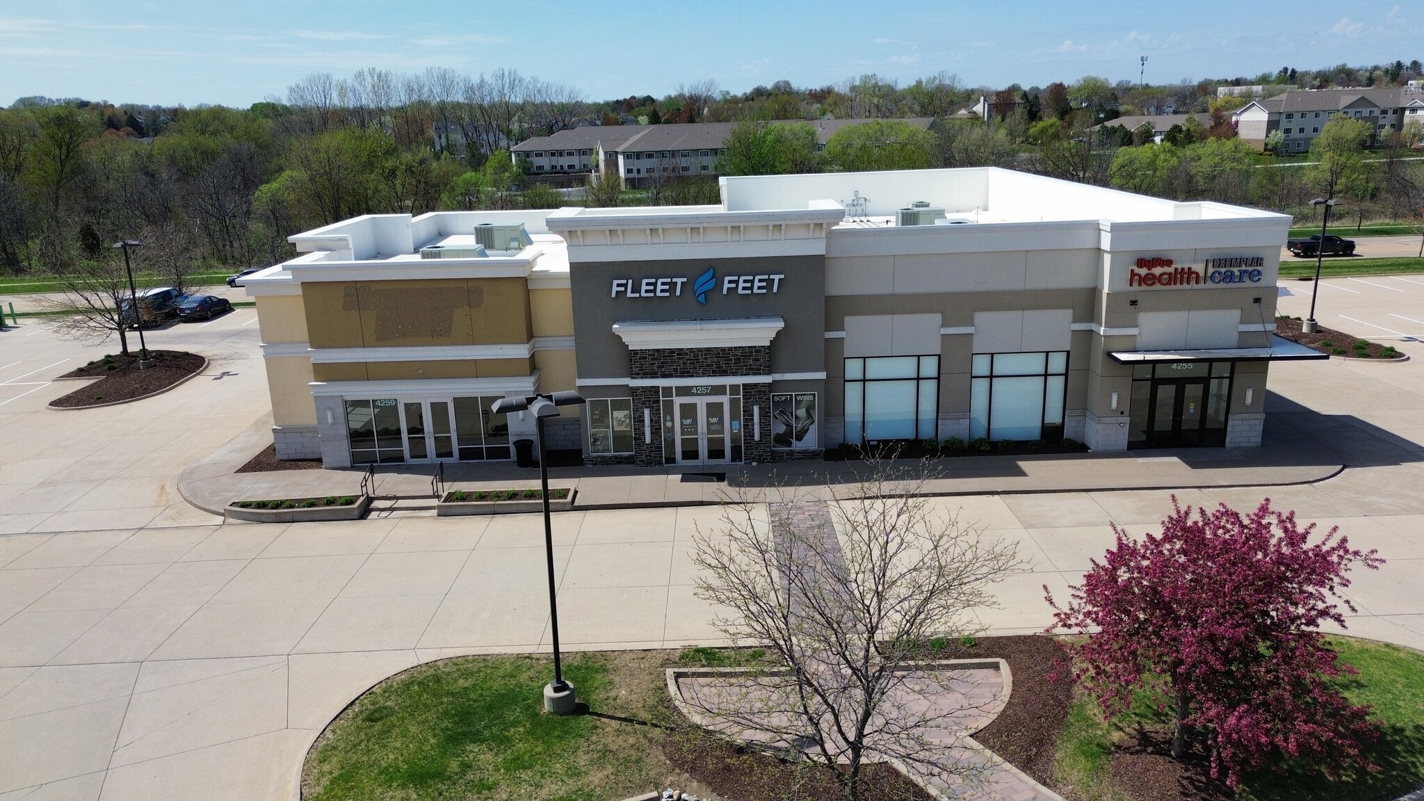 4201 Elmore Ave, Davenport, IA for lease Building Photo- Image 1 of 9