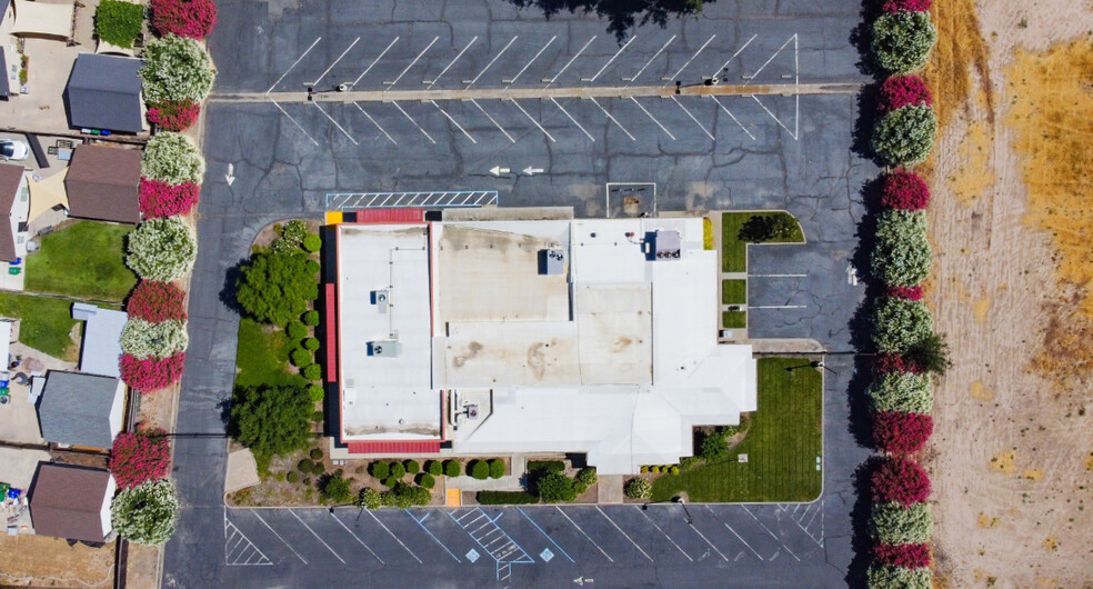 971 E Broadway Ave, Atwater, CA for lease - Building Photo - Image 3 of 8