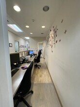 625 6th Ave S, Saint Petersburg, FL for lease Building Photo- Image 2 of 7