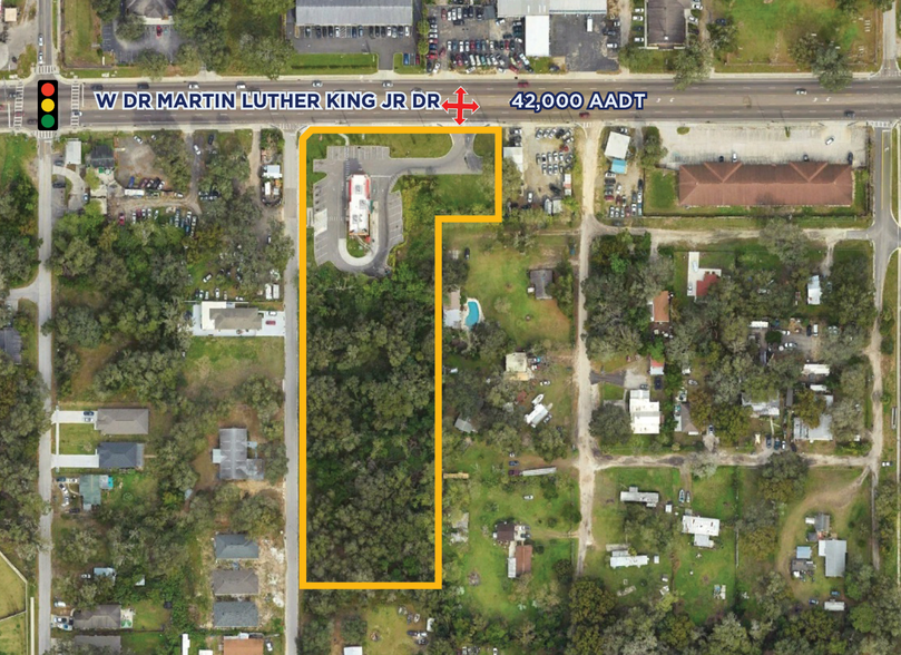 1118 W Dr Martin Luther King Jr Blvd, Seffner, FL for lease - Building Photo - Image 2 of 4