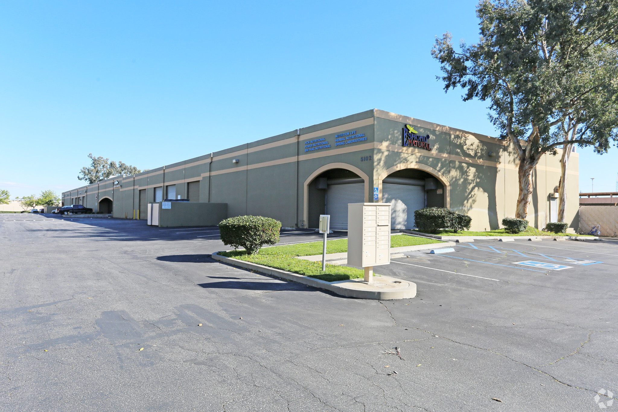 15562 Azusa Canyon Rd, Irwindale, CA for lease Building Photo- Image 1 of 50