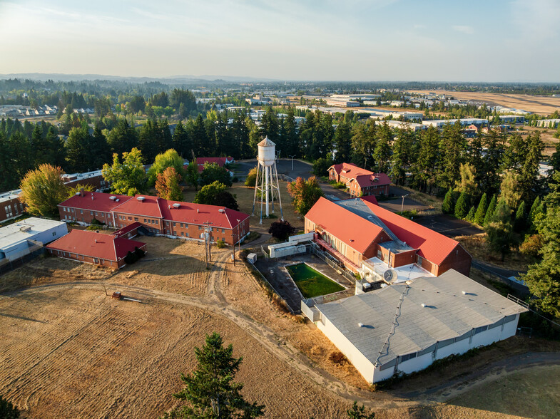 2450 Strong Rd SE, Salem, OR for sale - Aerial - Image 2 of 10