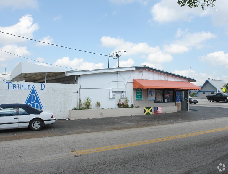 1200 W Sunrise Blvd, Fort Lauderdale, FL for sale - Building Photo - Image 3 of 4