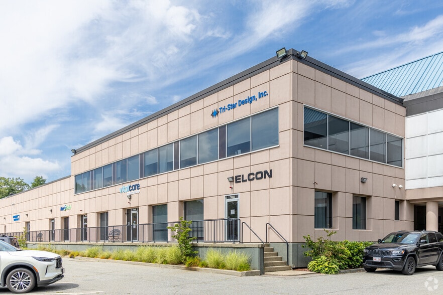 63-65 South St, Hopkinton, MA for lease - Building Photo - Image 3 of 4