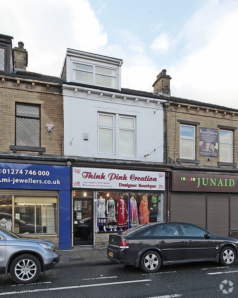 79 White Abbey Rd, Bradford for sale - Primary Photo - Image 1 of 1
