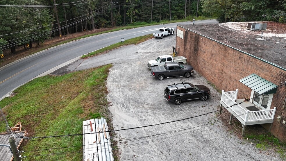 1525 9th Ave SE, Hickory, NC for sale - Building Photo - Image 2 of 17