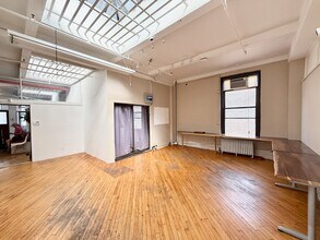 48 W 21st St, New York, NY for lease Interior Photo- Image 2 of 15
