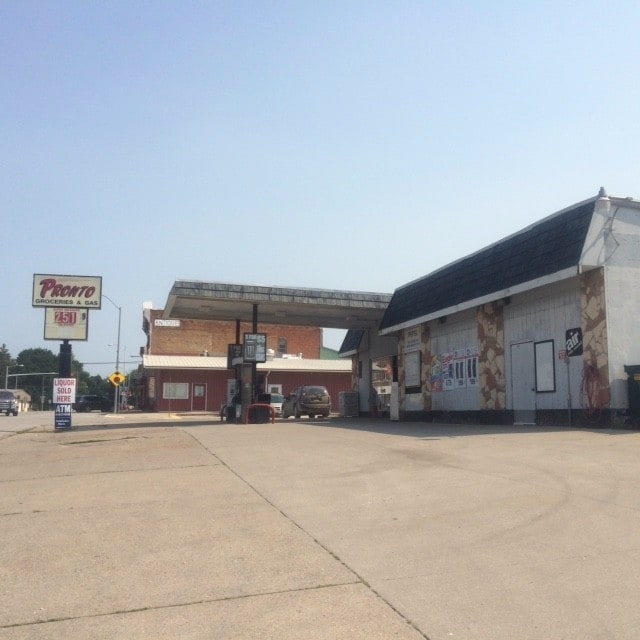 202 S Main St, New Sharon, IA for sale Building Photo- Image 1 of 1