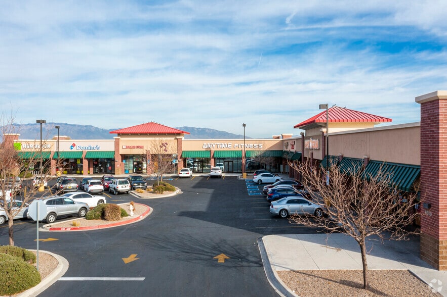 9550 Sage Rd SW, Albuquerque, NM for lease - Primary Photo - Image 1 of 9