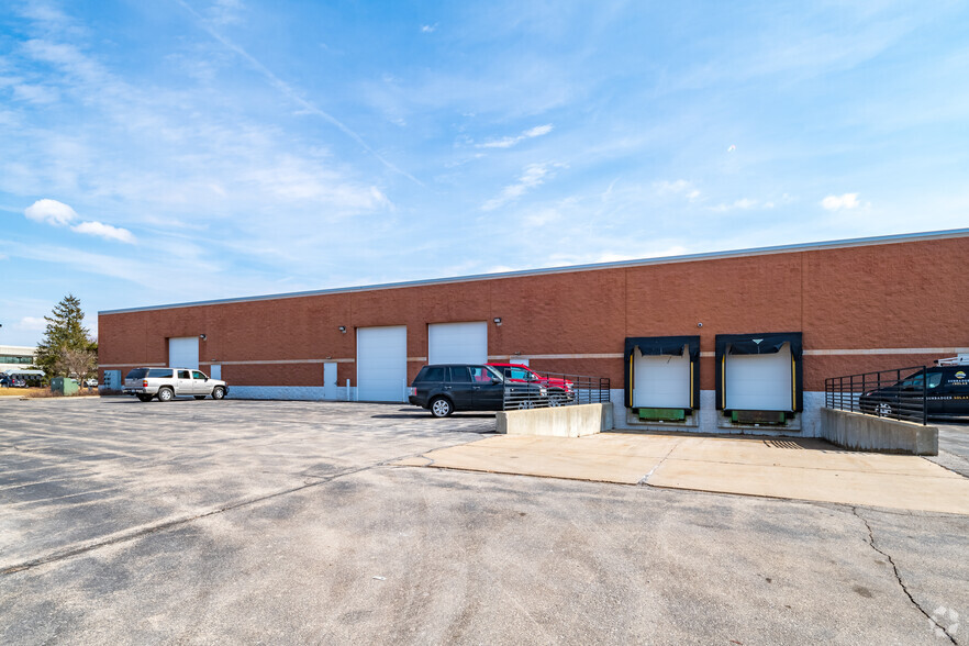 2100 Pewaukee Rd, Waukesha, WI 53188 - Flex for Lease | LoopNet