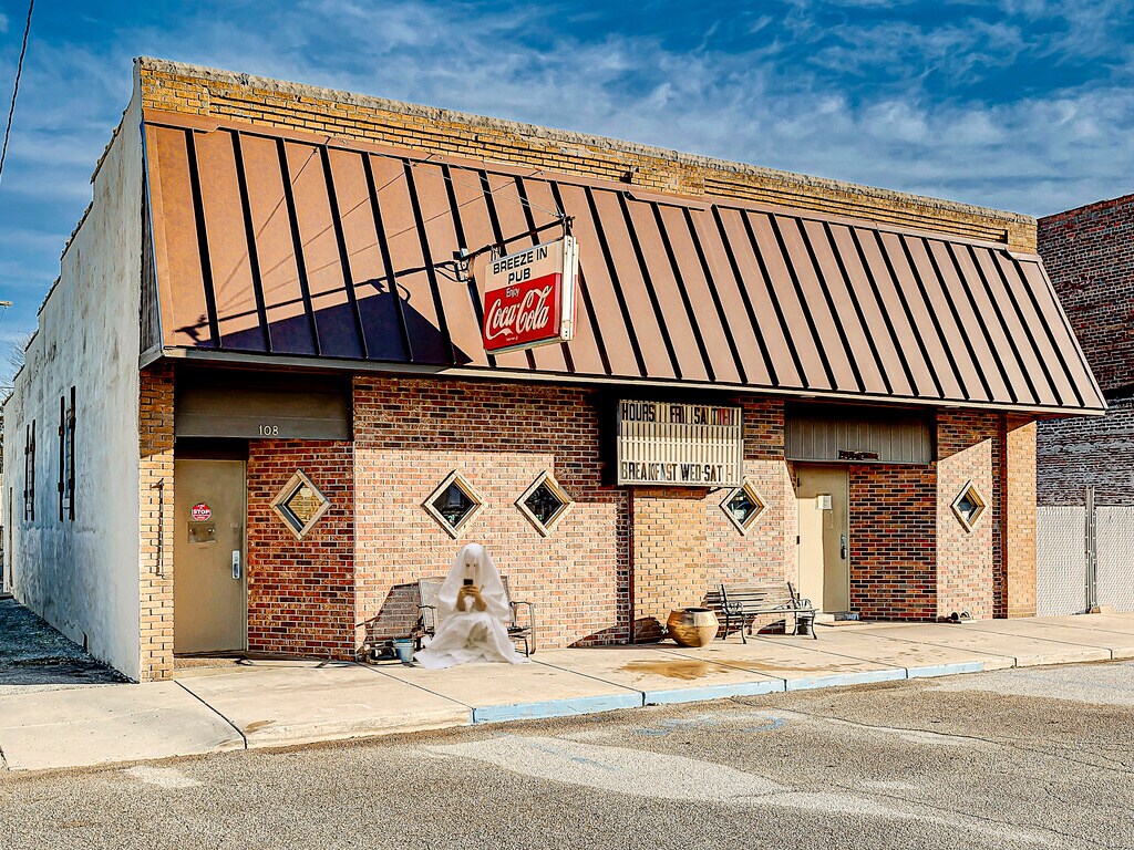 108 W Railroad St, Kempton, IN for sale Building Photo- Image 1 of 1