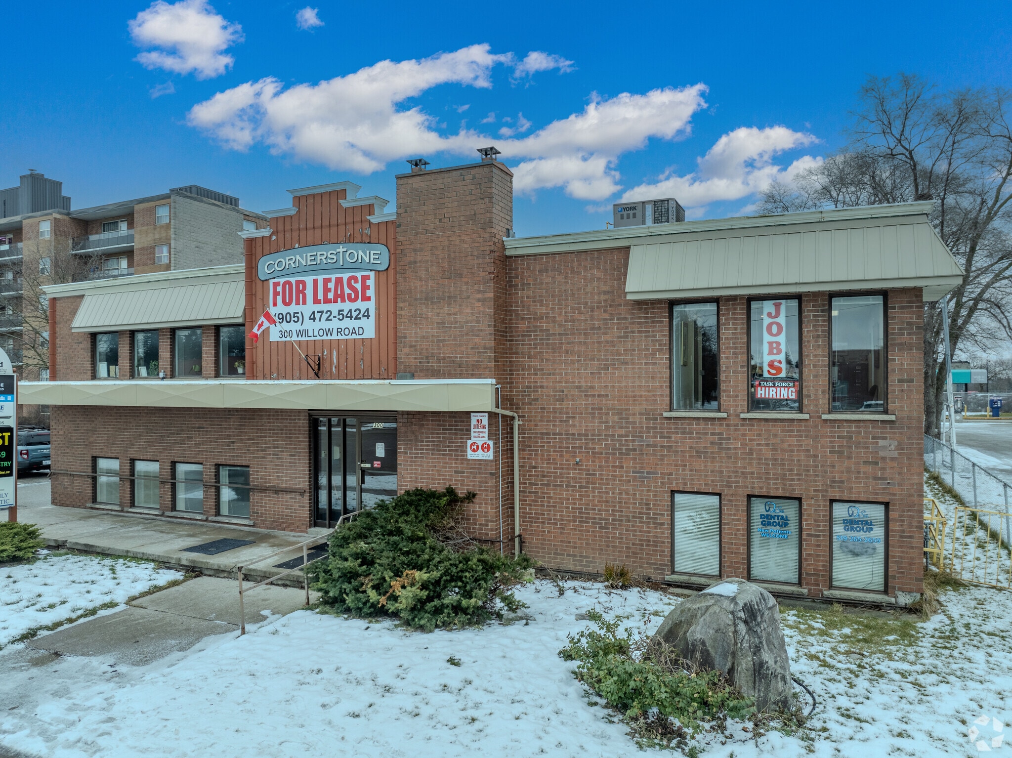 300 Willow Rd, Guelph, ON for sale Primary Photo- Image 1 of 1