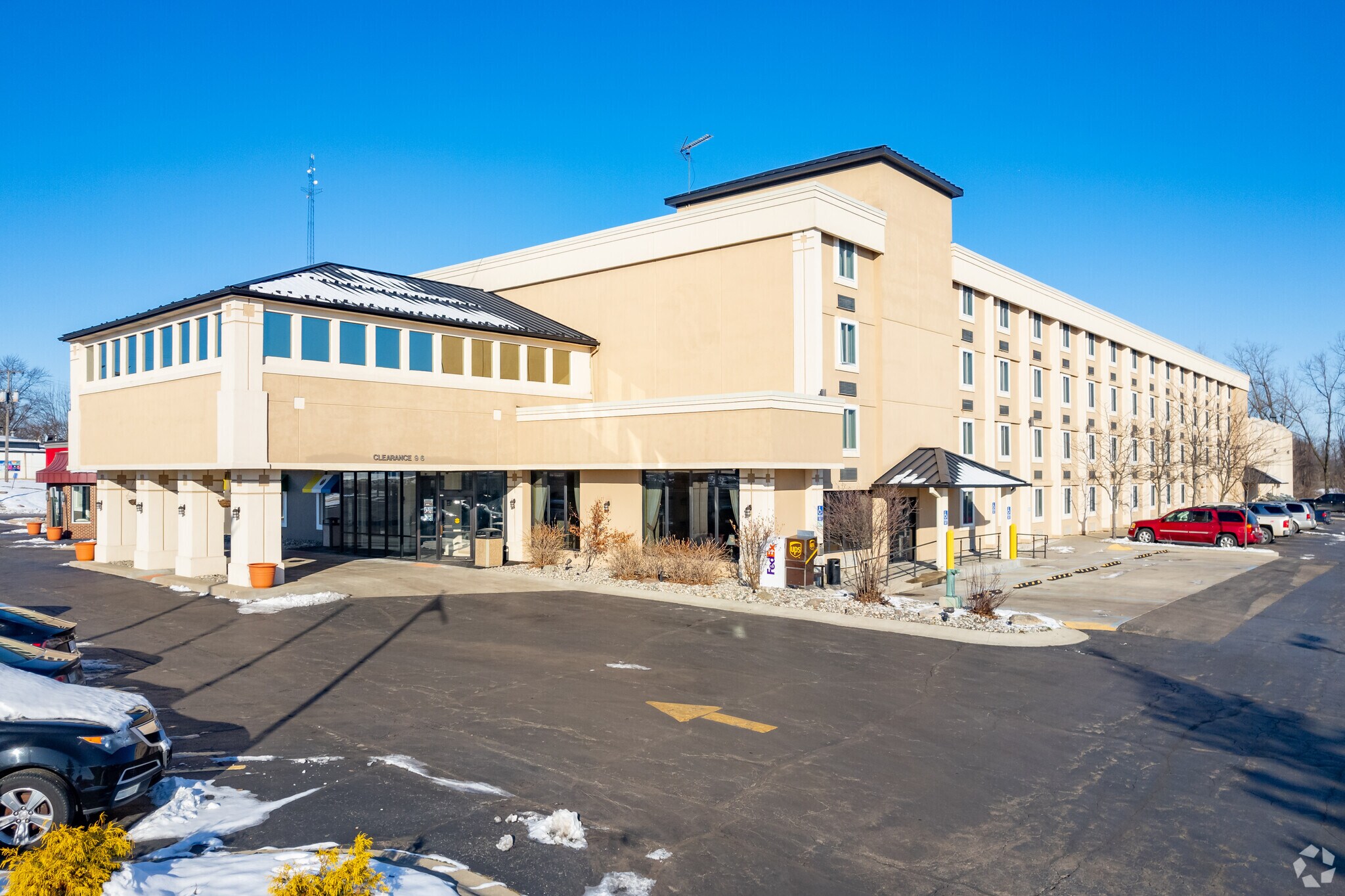 2519 E Center St, Warsaw, IN for sale Primary Photo- Image 1 of 1