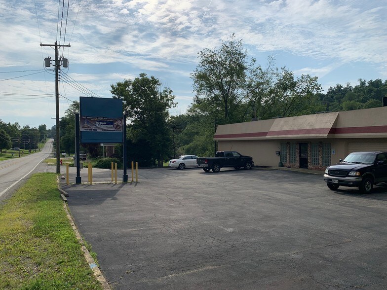 13370 Lincoln Way, Irwin, PA for sale - Building Photo - Image 1 of 1