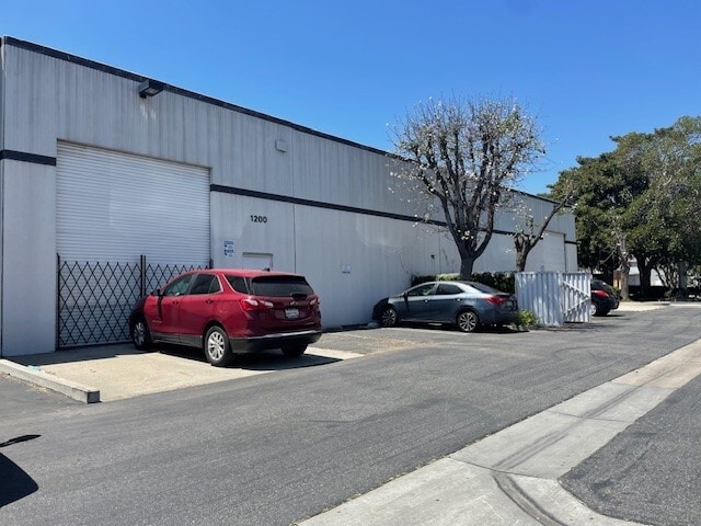 Stellar Drive Portfolio portfolio of 2 properties for sale on LoopNet.com - Building Photo - Image 3 of 30