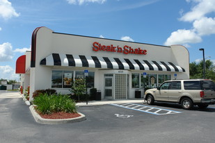 6737 Darter Ct, Fort Pierce FL - Drive Through Restaurant