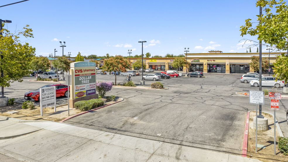 1061 E Avenue J, Lancaster, CA for lease - Building Photo - Image 3 of 19