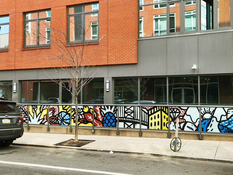 1352 South St, Philadelphia, PA for lease - Building Photo - Image 3 of 18