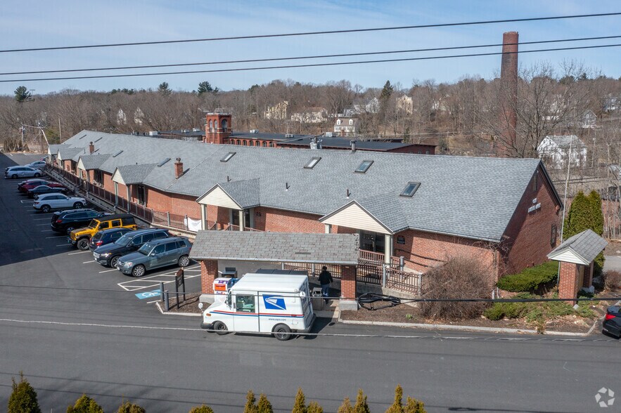 1 Dundee Park Dr, Andover, MA for lease - Building Photo - Image 3 of 7