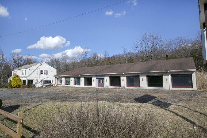 18 US Highway 202, Ringoes, NJ for sale - Building Photo - Image 1 of 1