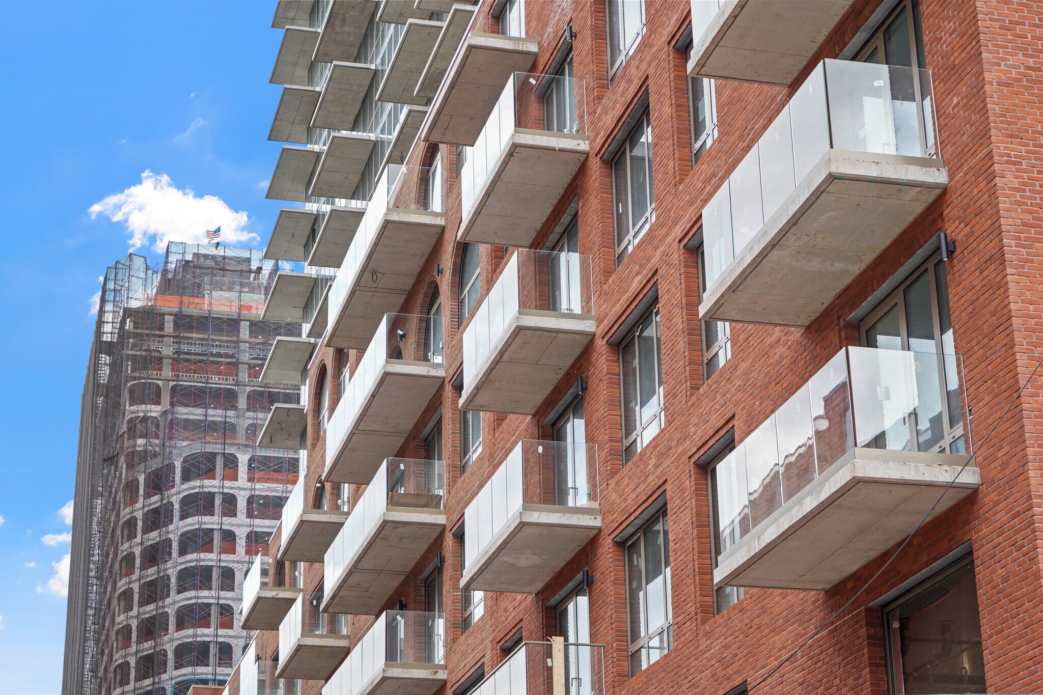 395 Carroll Street, Brooklyn, NY for lease Building Photo- Image 1 of 6