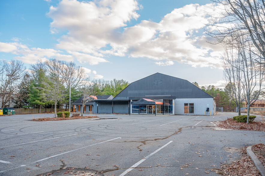 300 Highway 70, Lakewood, NJ for lease - Building Photo - Image 3 of 28