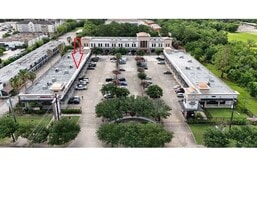10019 Main St, Houston, TX for lease Building Photo- Image 1 of 17