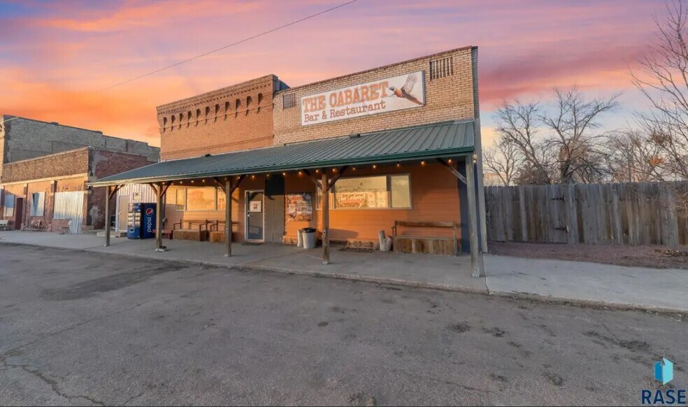 120 Main St, Carthage, SD for sale - Building Photo - Image 1 of 1