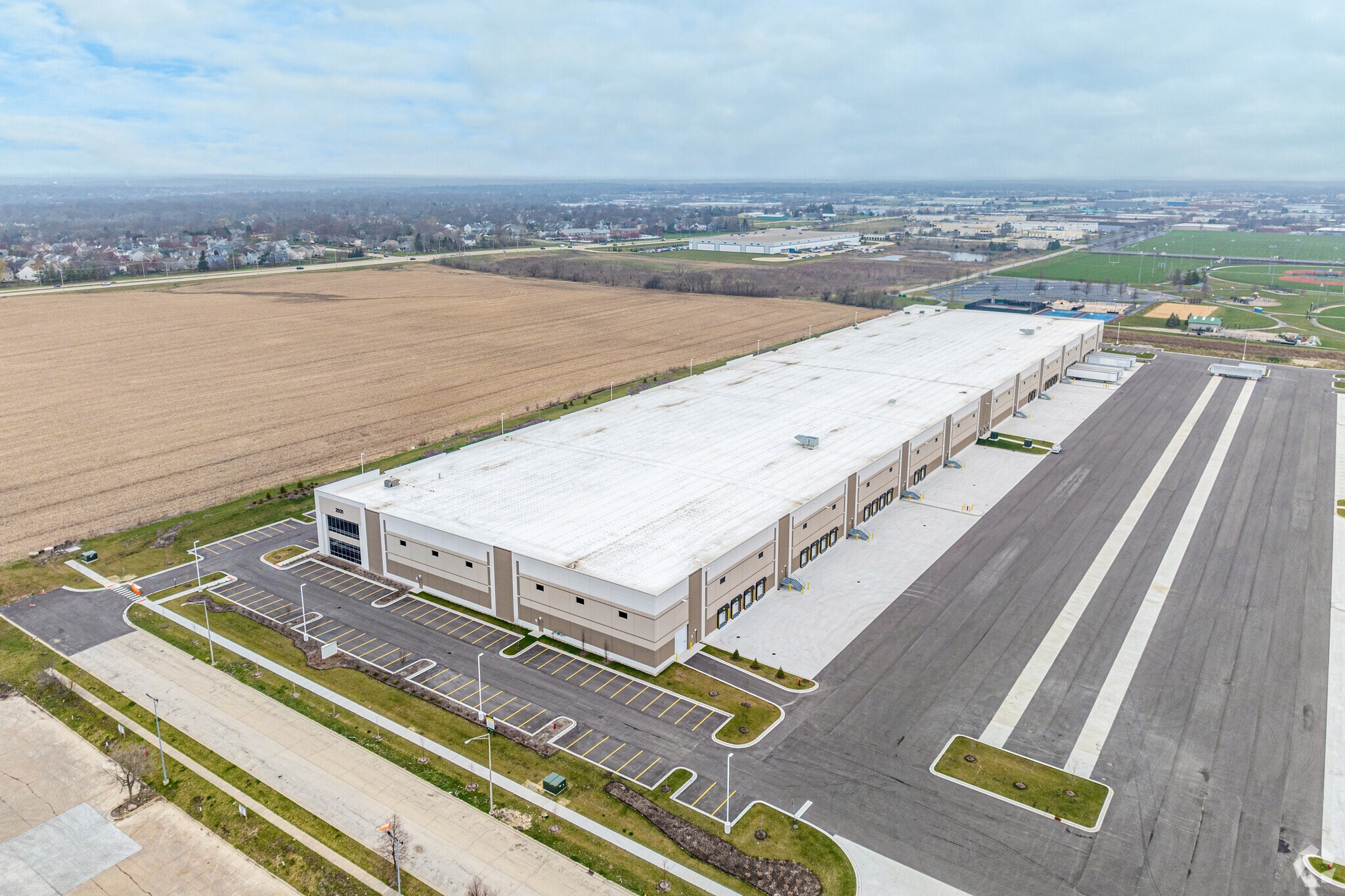 2031 Geneva Dr, Geneva, IL for lease Aerial- Image 1 of 5