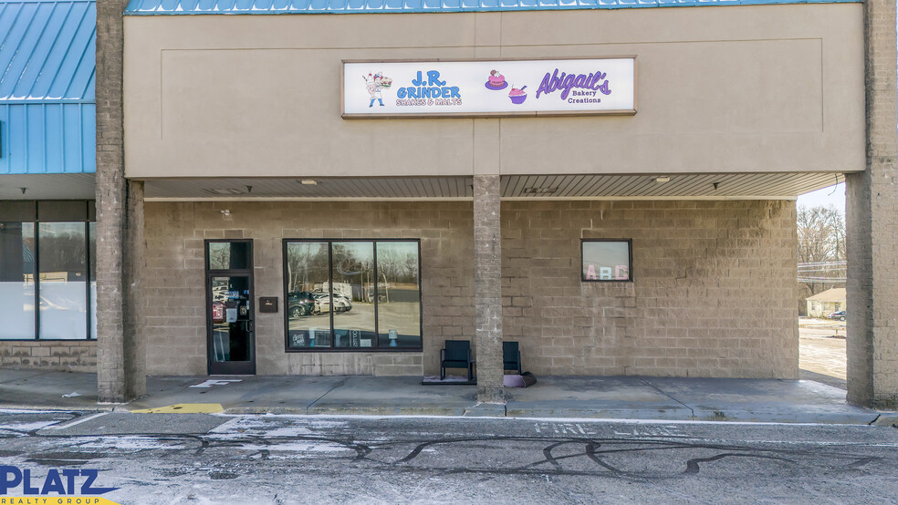 4751-4771 Mahoning Ave, Youngstown, OH for lease - Building Photo - Image 3 of 19