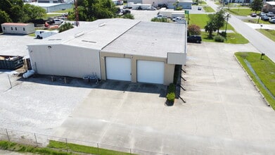 112 Key Dr, Brunswick, GA for lease Building Photo- Image 2 of 7
