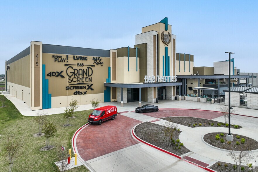 511 Interstate 35E, Red Oak, TX for sale - Primary Photo - Image 1 of 1