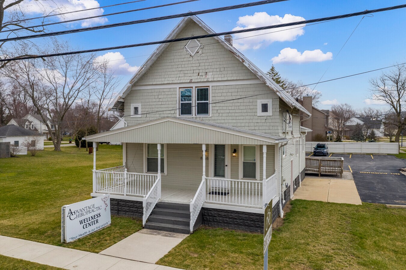 8766 Lewis Ave, Temperance, MI 48182